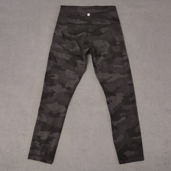 Lululemon Wunder Under High-Rise Crop 31" Full On Luxtreme Leggings Black Camo 6 - Picture 5 of 7